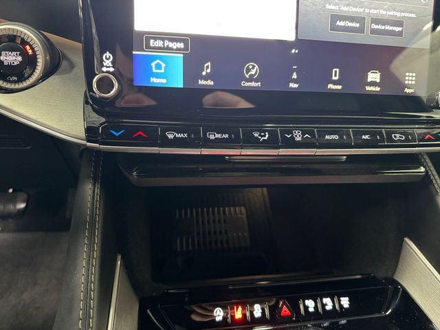 2026 Wagoneer Grand Wagoneer GRAND WAGONEER L LIMITED RESERVE 4X4