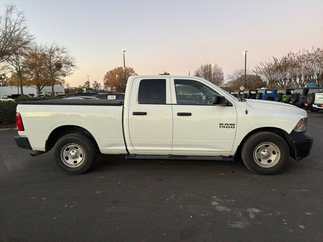 2017 RAM 1500 Tradesman Quad Cab 4x2 64 Box
