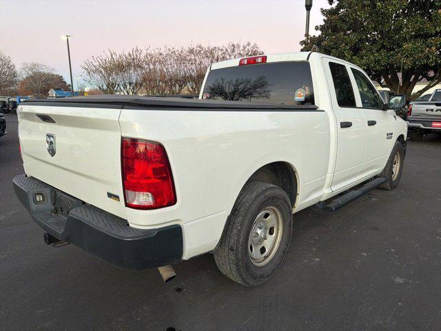 2017 RAM 1500 Tradesman Quad Cab 4x2 64 Box