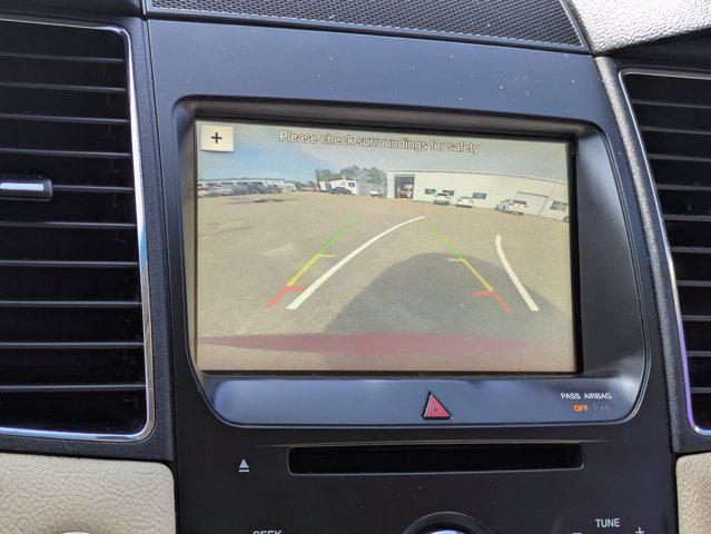 2016 Ford Taurus SEL