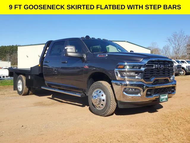 2025 RAM Ram 3500 Chassis Cab RAM 3500 TRADESMAN CREW CAB CHASSIS 4X4 60 CA