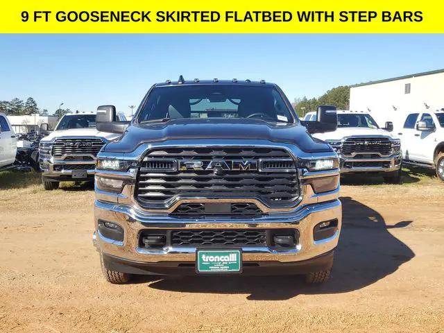 2025 RAM Ram 3500 Chassis Cab RAM 3500 TRADESMAN CREW CAB CHASSIS 4X4 60 CA