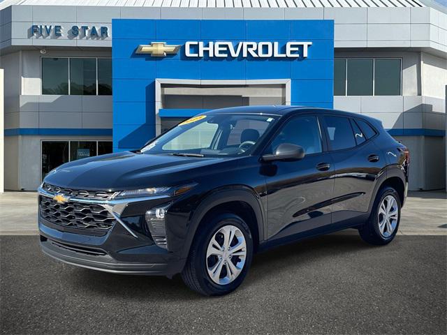 2025 Chevrolet Trax FWD LS
