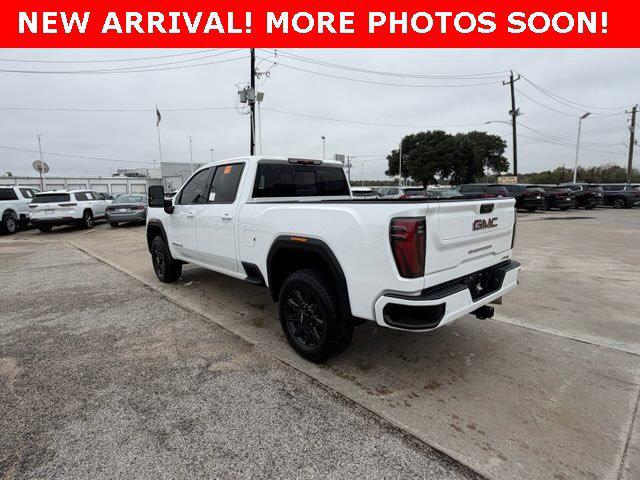 2025 GMC Sierra 2500HD 4WD Crew Cab Standard Bed AT4 2025 GMC Sierra 2500HD 4WD Crew Cab Standard Bed AT4