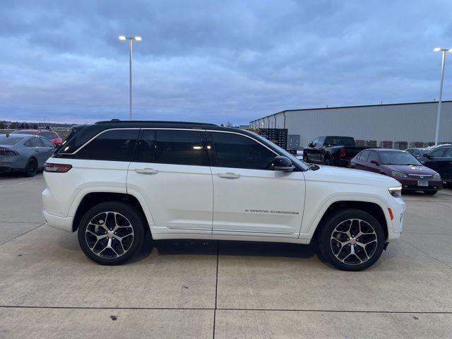 2024 Jeep Grand Cherokee Summit Reserve 4x4 2024 Jeep Grand Cherokee Summit Reserve 4x4