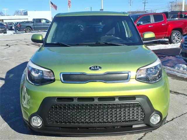 2015 Kia Soul Base FWD 2015 Kia Soul Base FWD