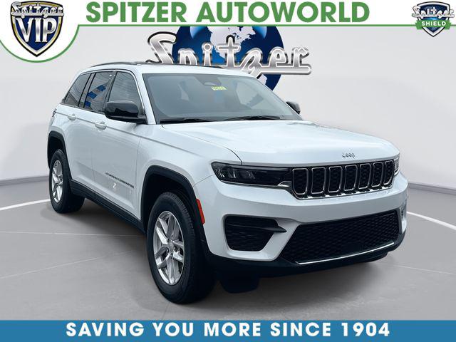 2025 Jeep Grand Cherokee Laredo X 4x4