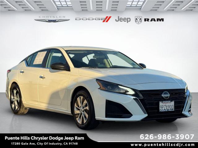 2025 Nissan Altima S FWD