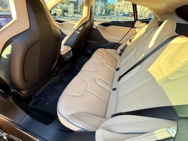 2012 Tesla Model S Performance