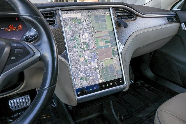 2012 Tesla Model S Performance