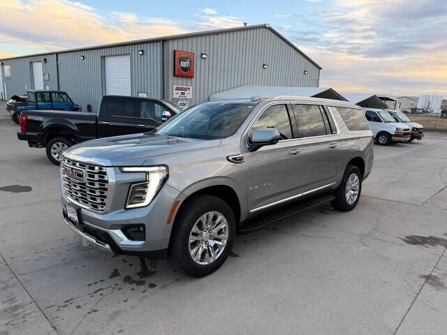 2025 GMC Yukon XL 4WD Denali