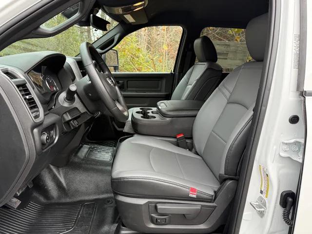 2026 Ram 5500 Chassis Cab Tradesman/Big Horn