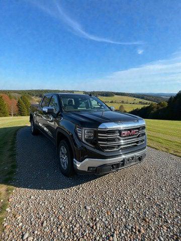 2025 GMC Sierra 1500 4WD Crew Cab Short Box SLT