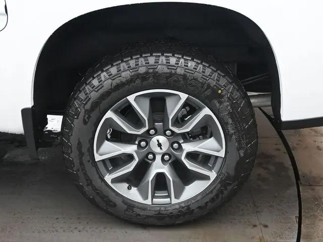 2026 Chevrolet Silverado 1500 4WD Crew Cab Short Bed RST