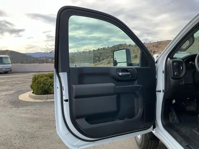2026 Chevrolet Silverado 3500HD Regular Cab, Long Bed, WT Dual Rear Wheel, 4WD