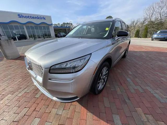 2022 Lincoln Corsair Standard