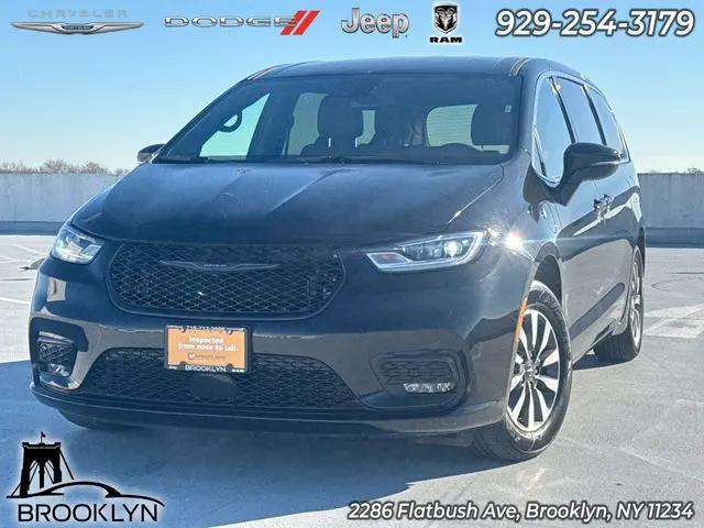 2025 Chrysler Pacifica Hybrid Select for sale in Brooklyn, NY