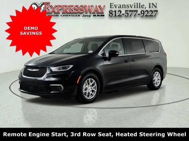 2026 Chrysler Pacifica Select for sale in Evansville, IN
