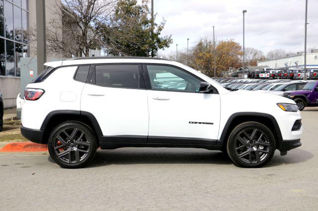 2026 Jeep Compass Latitude Altitude
