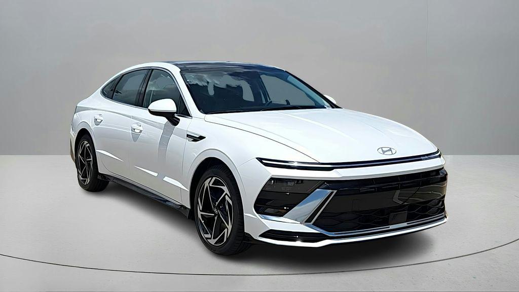 2026 Hyundai Sonata SEL AWD's photo