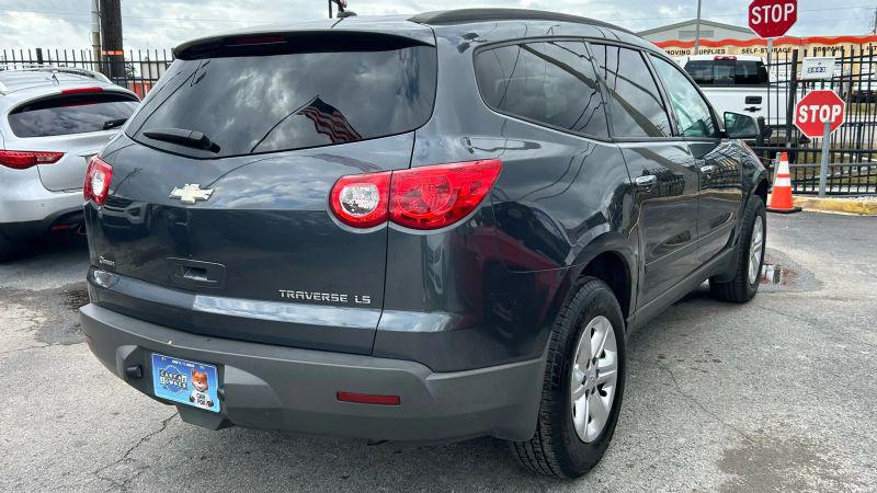 2012 Chevrolet Traverse LS
