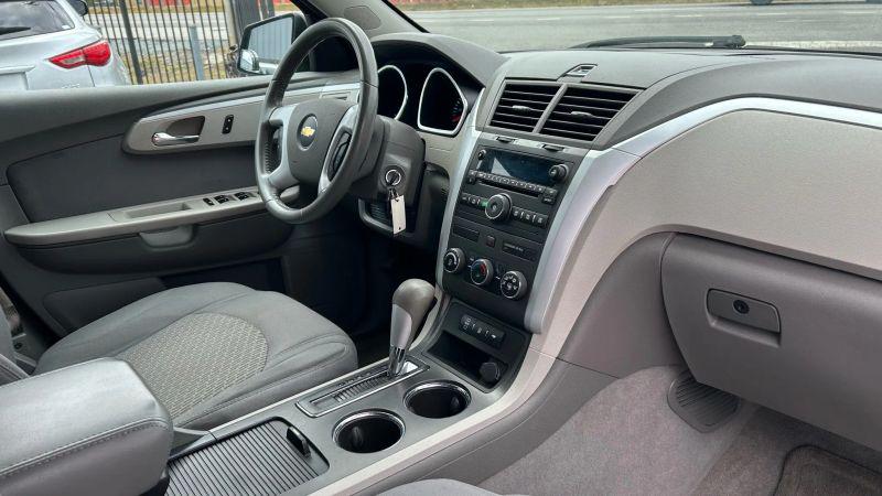 2012 Chevrolet Traverse LS
