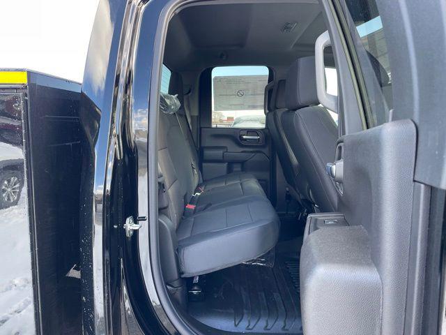 2026 Chevrolet Silverado 3500HD Double Cab, Long Bed, WT Dual Rear Wheel, 4WD