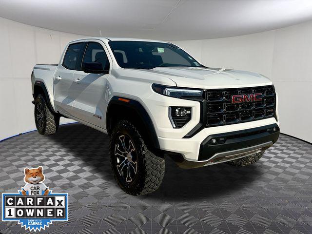 2024 GMC Canyon AT4's photo