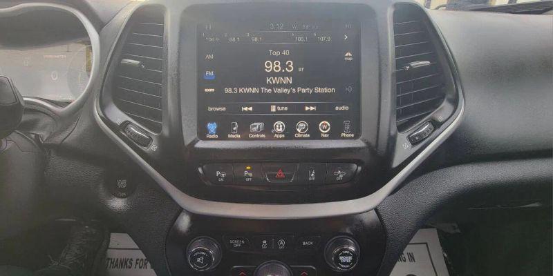 2017 Jeep Cherokee Overland 4x4