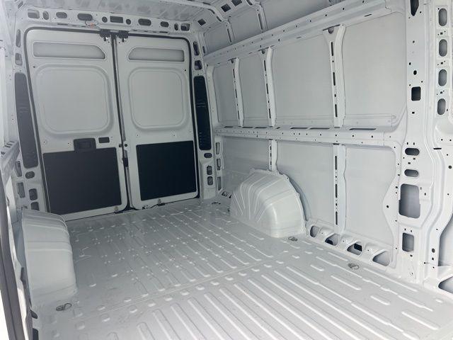 2026 Ram ProMaster Cargo Van Tradesman High Roof 159" WB EXT w/Pass Seat