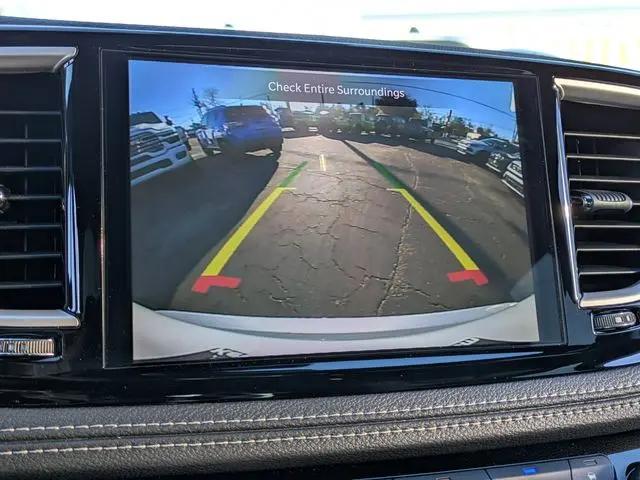 2026 Chrysler Pacifica Select AWD