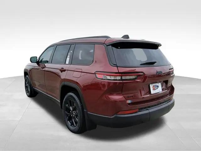2025 Jeep Grand Cherokee L Altitude 4x4