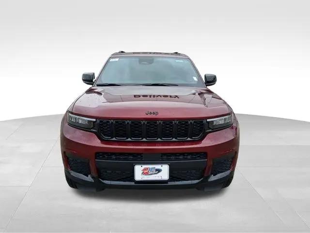 2025 Jeep Grand Cherokee L Altitude 4x4