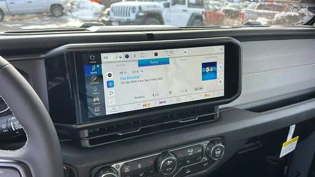 2026 Jeep Gladiator Sport S