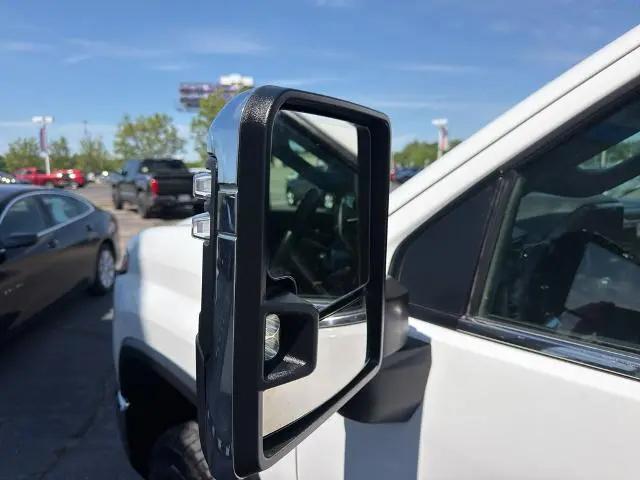 2025 Chevrolet Silverado 3500HD 4WD Crew Cab Long Bed LTZ