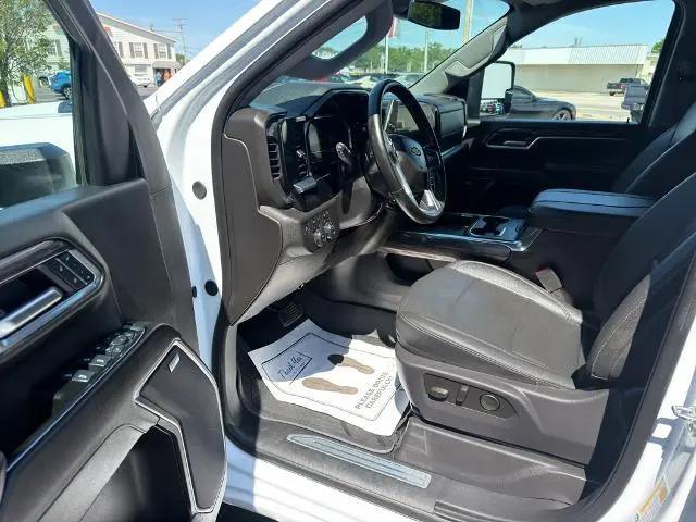 2025 Chevrolet Silverado 3500HD 4WD Crew Cab Long Bed LTZ