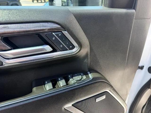 2025 Chevrolet Silverado 3500HD 4WD Crew Cab Long Bed LTZ