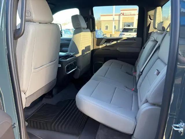 2026 Chevrolet Silverado 3500HD Crew Cab, Long Bed, LTZ Dual Rear Wheel, RWD