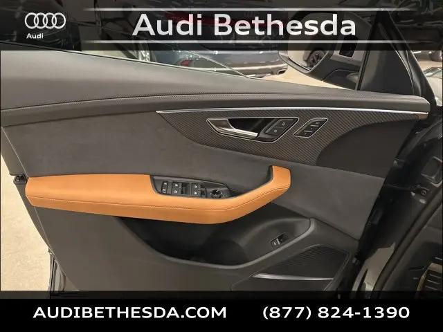 2026 Audi RS Q8 performance quattro tiptronic