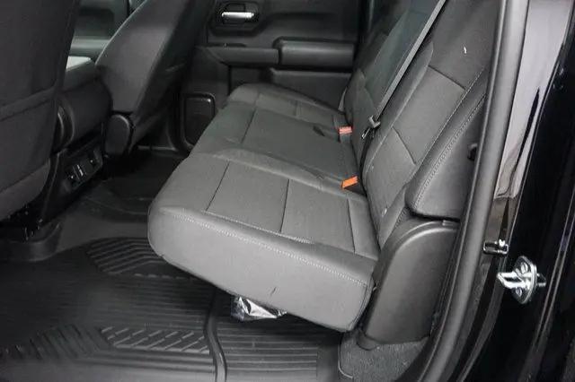 2026 Chevrolet Silverado 1500 4WD Crew Cab Short Bed Custom Trail Boss