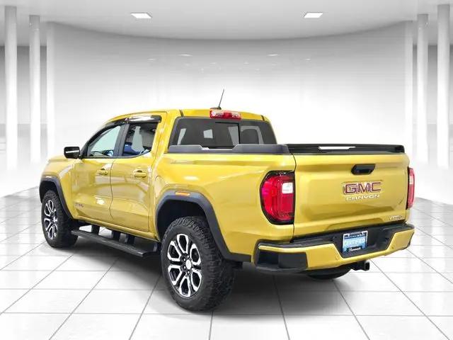 2024 GMC Canyon 4WD AT4