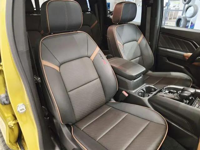 2024 GMC Canyon 4WD AT4