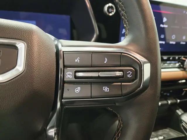 2024 GMC Canyon 4WD AT4