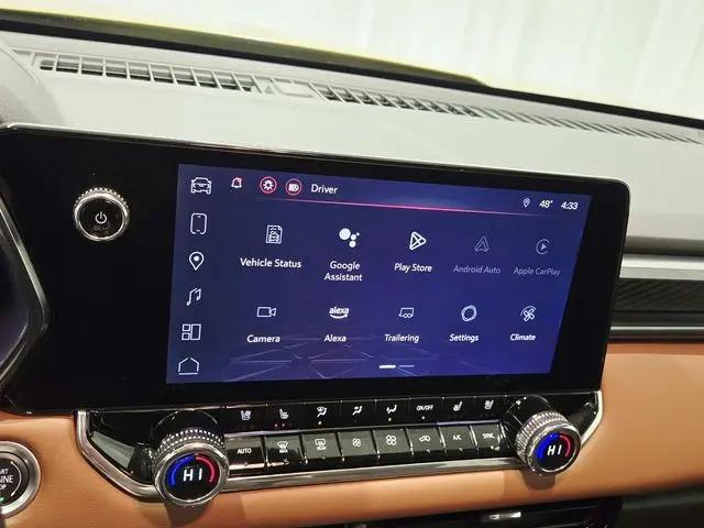 2024 GMC Canyon 4WD AT4