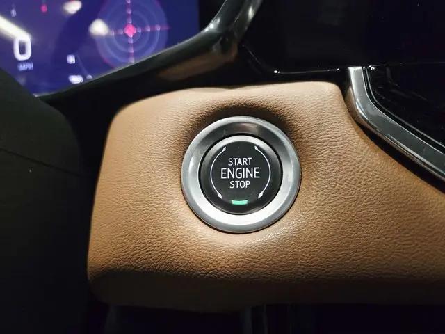 2024 GMC Canyon 4WD AT4