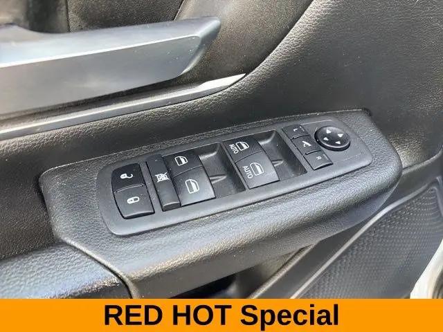 2021 Ram 1500 Big Horn Crew Cab 4x4 5'7" Box