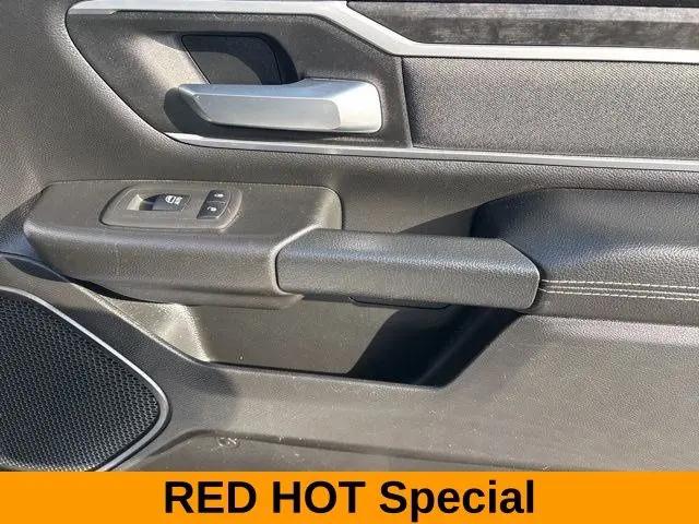 2021 Ram 1500 Big Horn Crew Cab 4x4 5'7" Box