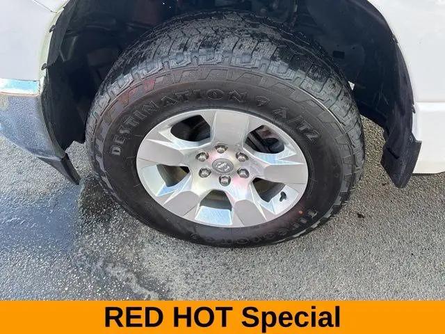 2021 Ram 1500 Big Horn Crew Cab 4x4 5'7" Box