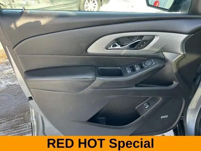 2021 Chevrolet Traverse RS