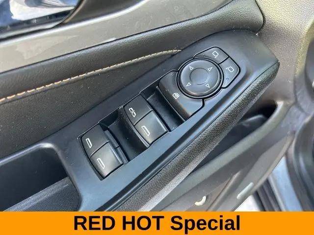 2021 Chevrolet Traverse RS